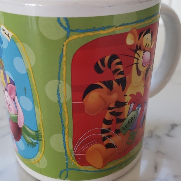 DISNEY Christmas Coffee Tea Mug Winnie the Pooh Tigger Piglet Vintage - Picture 4 of 10